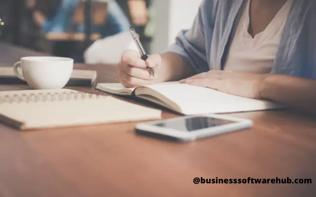15 Creative Business Ideas for College Students to Start in 2025 9 Blogging business