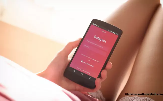 7+ Best Trending Side Hustles for Students in 2025 Updated 14 Instagram influencer